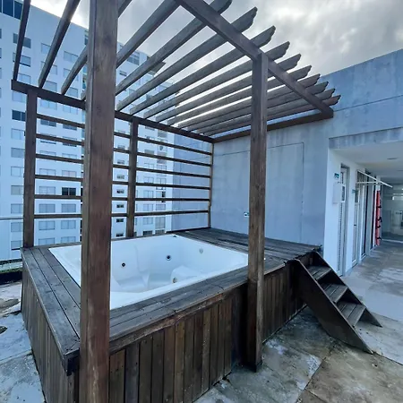 En Cerca Del Mar Y El Aeropuerto Apartamento *